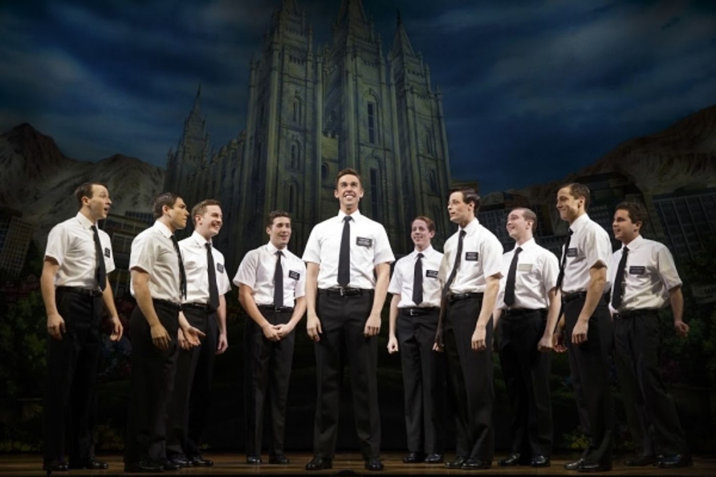 Photo Flash: First Look at Nic Rouleau, Syesha Mercado & Ben Platt in BOOK OF MORMON in Chicago! Image