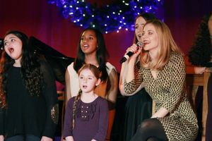 Kirsten Scott and BDF Students @ BroadwayWorld Kirsten Scott and BDF Students Photo