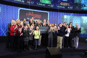 Dan Lauria, Johnny Rabe, John Bolton and the cast @ BroadwayWorld Dan Lauria, Johnny Rabe, John Bolton and the cast Photo