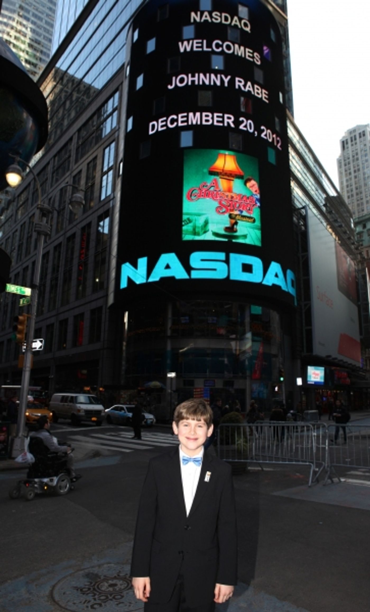 Exclusive Photo Coverage: A CHRISTMAS STORY Cast Visits NASDAQ Times Square  Image