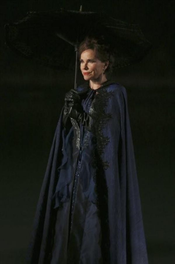 BARBARA HERSHEY Photo