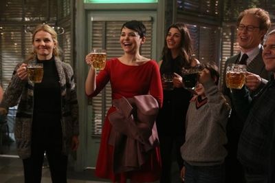 JENNIFER MORRISON, GINNIFER GOODWIN, MEGHAN ORY, RAPHAEL SBARGE, FAUSTINO DI BAUDA Photo