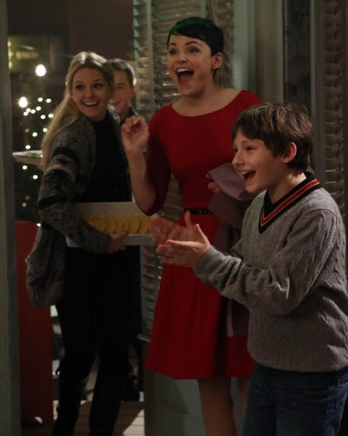 JENNIFER MORRISON, GINNIFER GOODWIN, JARED GILMORE at 