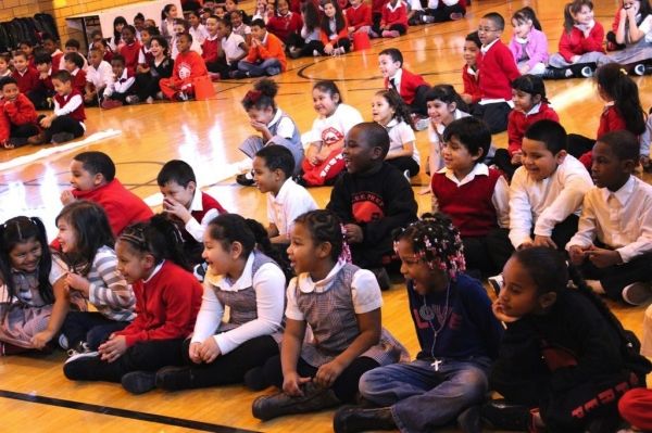 Photo Flash: Brooke Jackman Foundation Visits PS362  Image