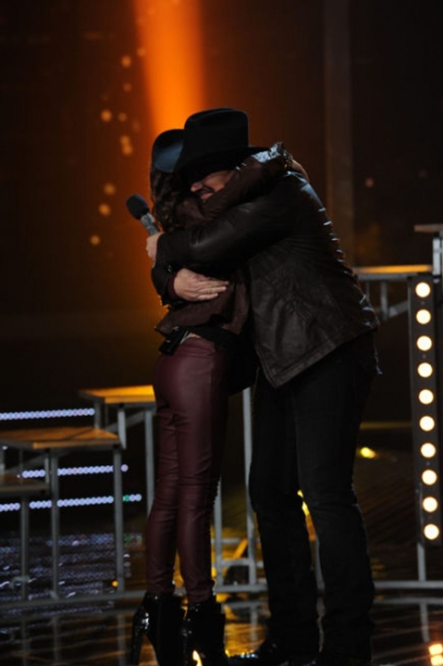 Photo Flash: Extended Look - Last Night's X FACTOR FINALE! Image