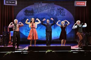 Mark Price, Jill Paice, Justin Guarini, Lauren Molina, and Garth Kravits Photo