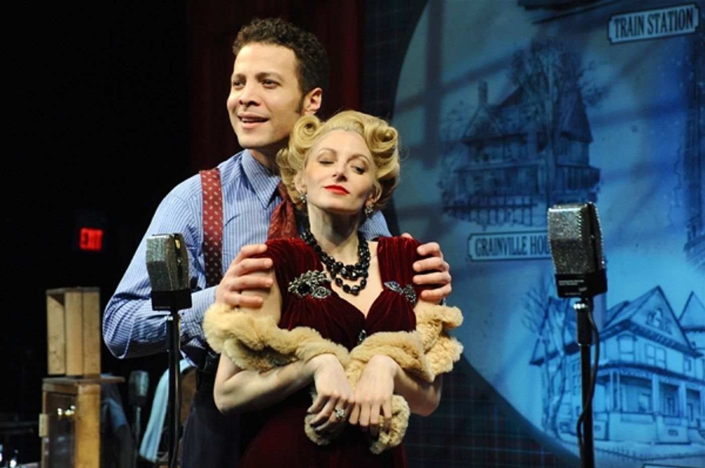 Photo Flash: First Look at Justin Guarini, Lauren Molina, Jill Paice and More in Bucks County's IT'S A WONDERFUL LIFE  Image