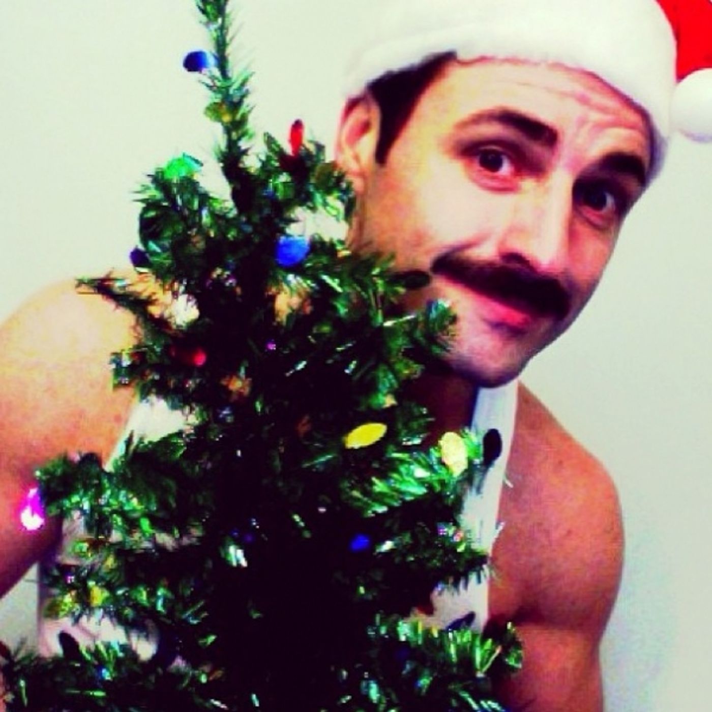 Photo Flash: Saturday Intermission Pics, Dec 22, Part 2 - Holiday Edition - DROOD's Bieber Christmas Wish and More!  Image