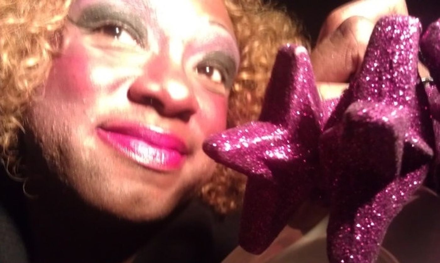 Photo Flash: Saturday Intermission Pics, Dec 22, Part 2 - Holiday Edition - DROOD's Bieber Christmas Wish and More!  Image