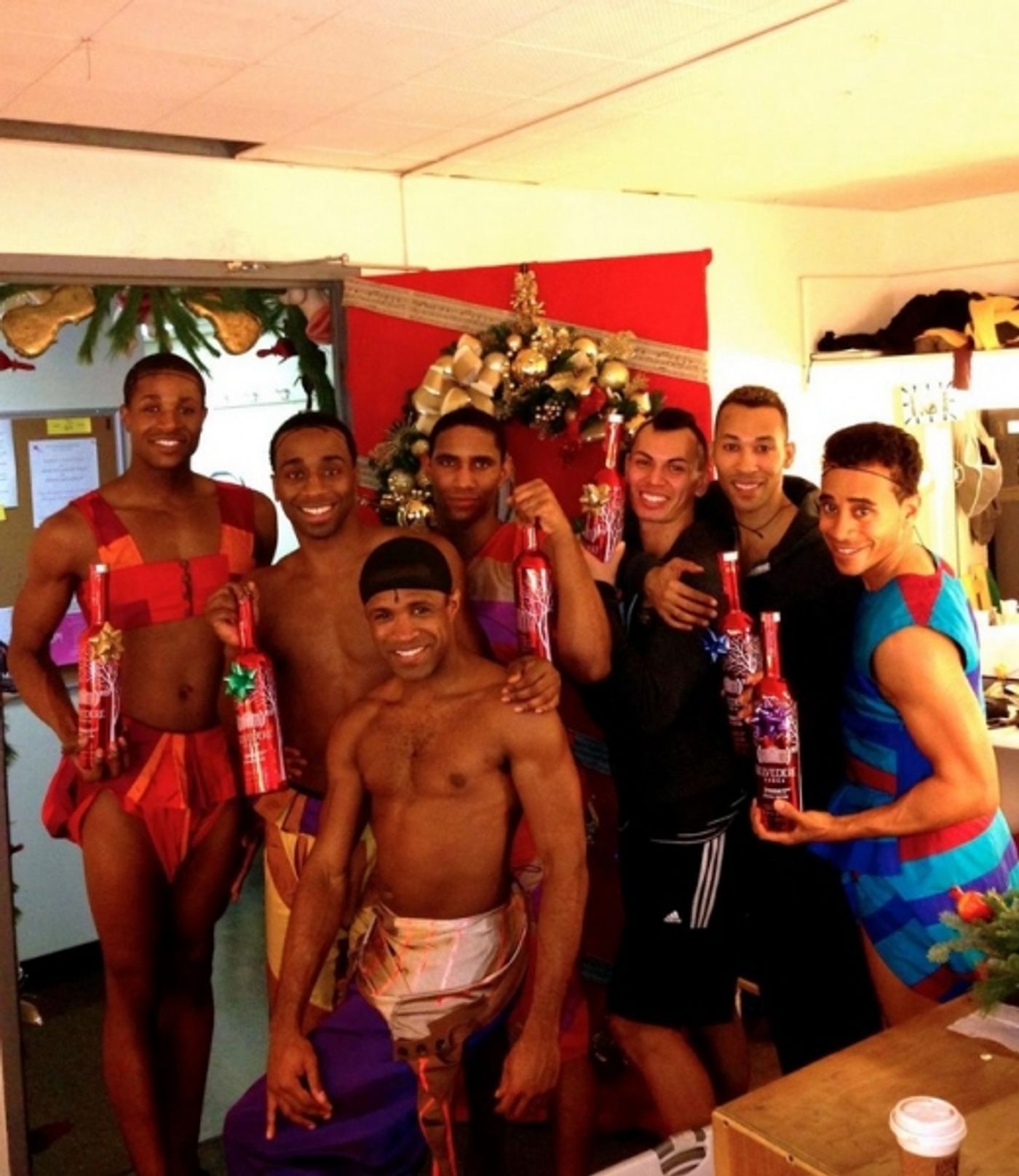 Photo Flash: Saturday Intermission Pics, Dec 22, Part 2 - Holiday Edition - DROOD's Bieber Christmas Wish and More!  Image