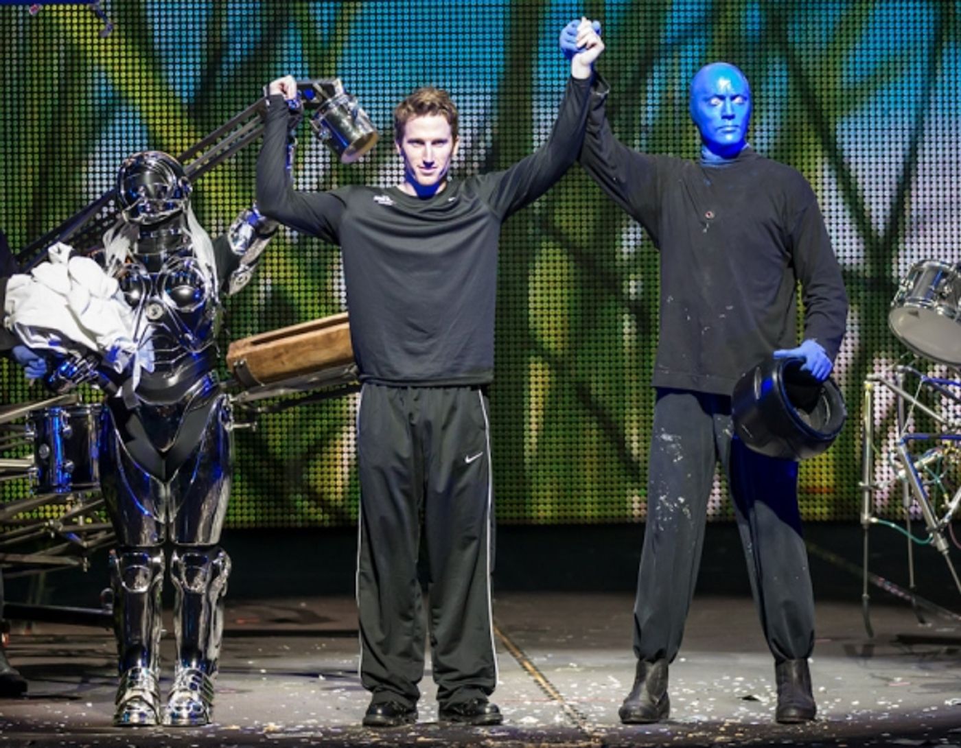 Photo Flash: Blue Man Group Hosts Boise State University and University of Washington's Football Teams at MAACO Bowl Las Vegas' Official Show Night  Image