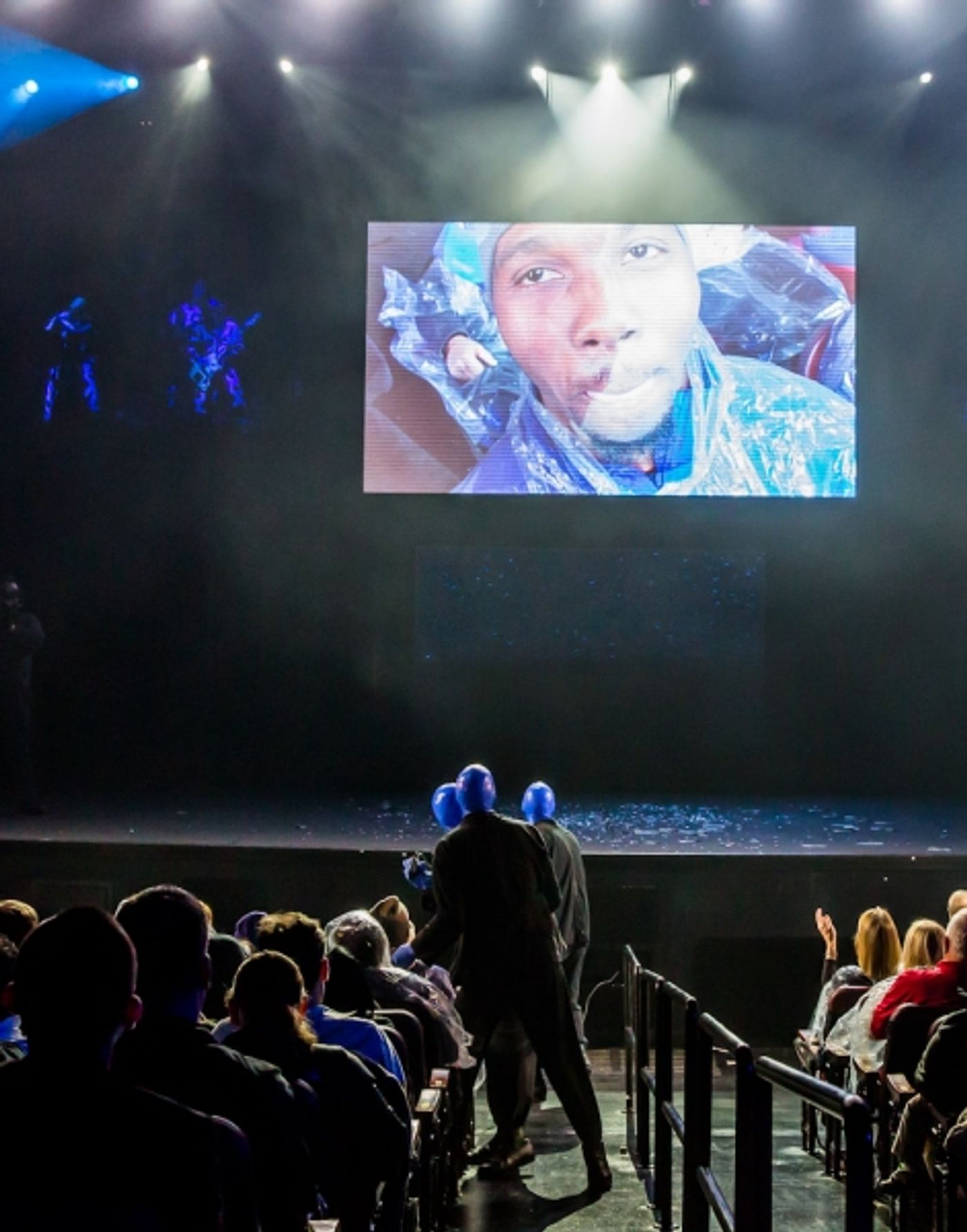 Photo Flash: Blue Man Group Hosts Boise State University and University of Washington's Football Teams at MAACO Bowl Las Vegas' Official Show Night  Image