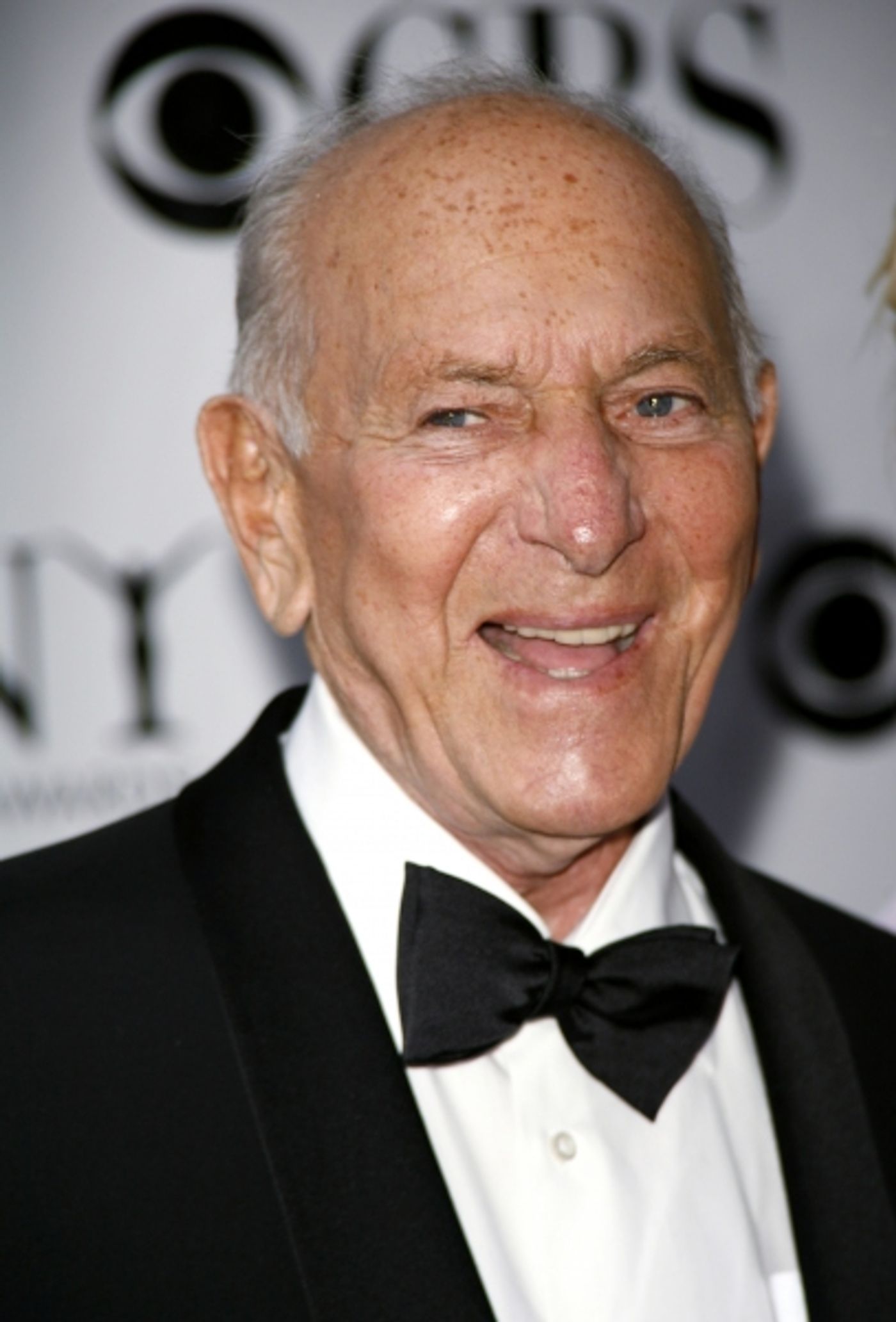 Photo Blast from the Past: Remembering Jack Klugman  Image