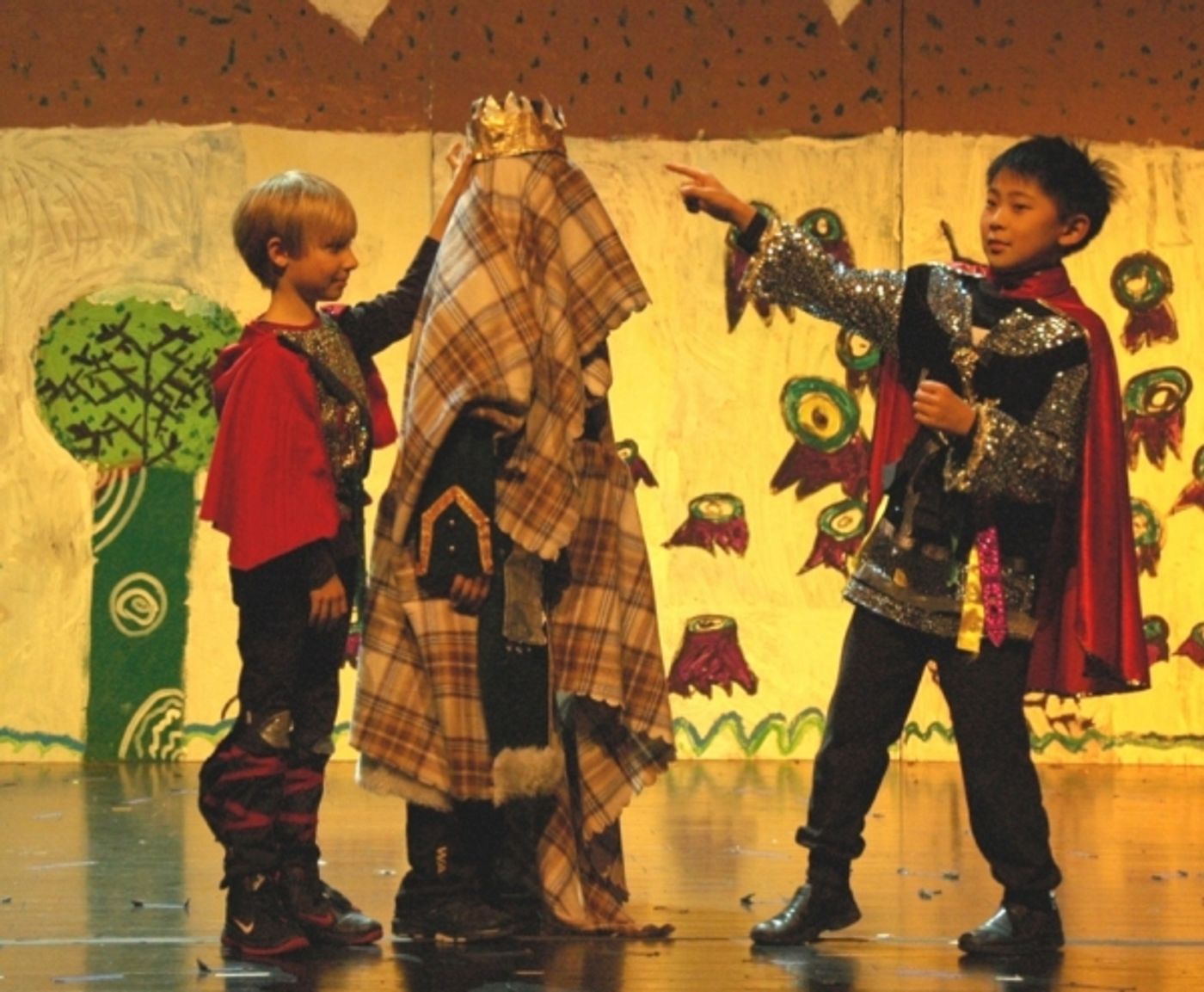 Photo Flash: Beijing Playhouse Academy of Performing Arts' HOLLY JOLLY ROBIN HOOD  Image