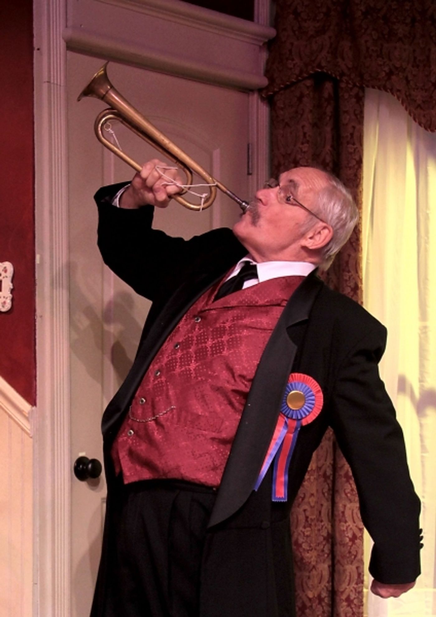 Photo Flash: First Look at ARSENIC & OLD LACE at Beef & Boards Dinner Theatre  Image