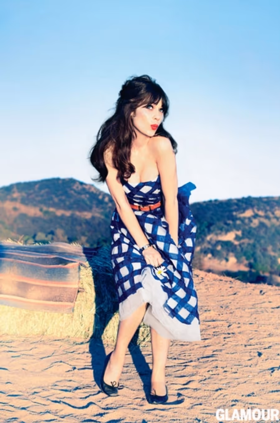 Photo Coverage: Zooey Deschanel's Glamour Shot Image