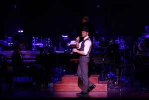 Cheyenne Jackson Photo