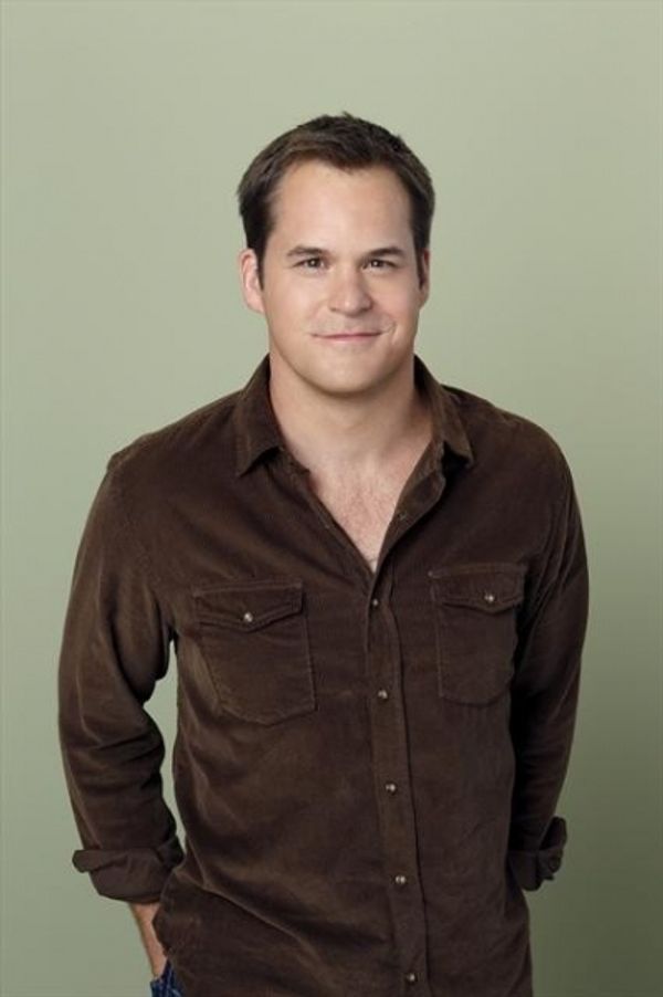 Kyle Bornheimer Photo