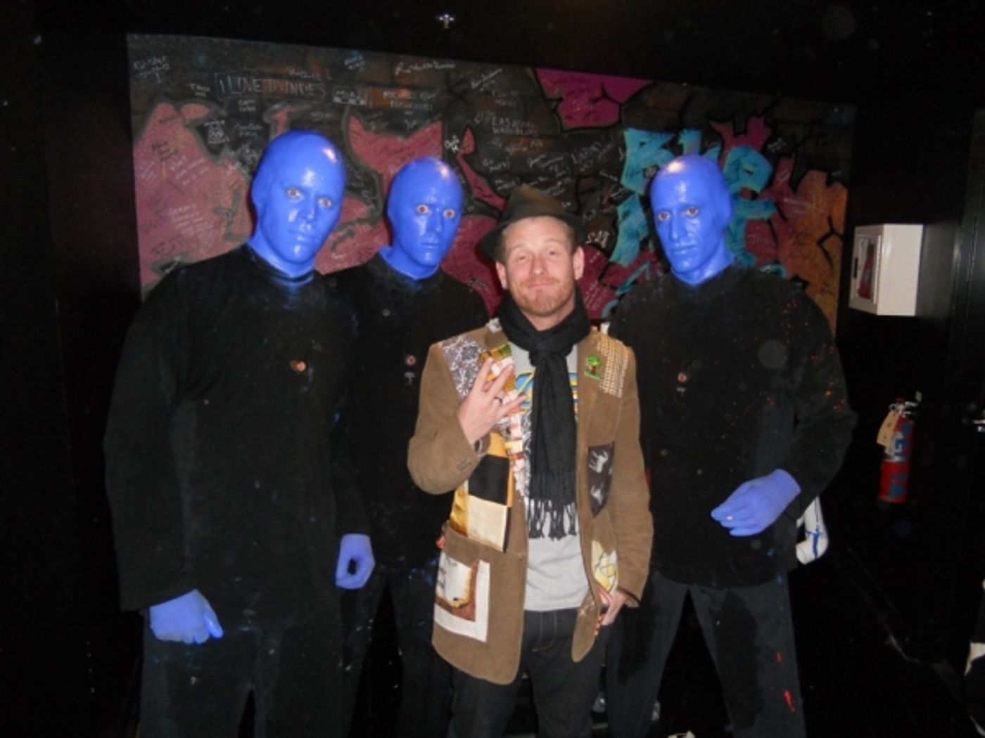 Photo Flash: Corey Taylor, Kurt Warner and J.B. Smoove Attend BLUE MAN GROUP in Las Vegas Photo Flash: Corey Taylor, Kurt Warner and J.B. Smoove Attend BLUE MAN GROUP in Las Vegas Image