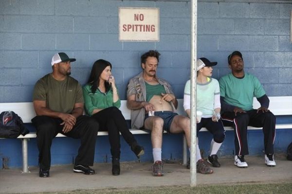 LANCE BRIGGS, CASEY WILSON, SETH MORRIS, ELISHA CUTHBERT, DAMON WAYANS JR. Photo