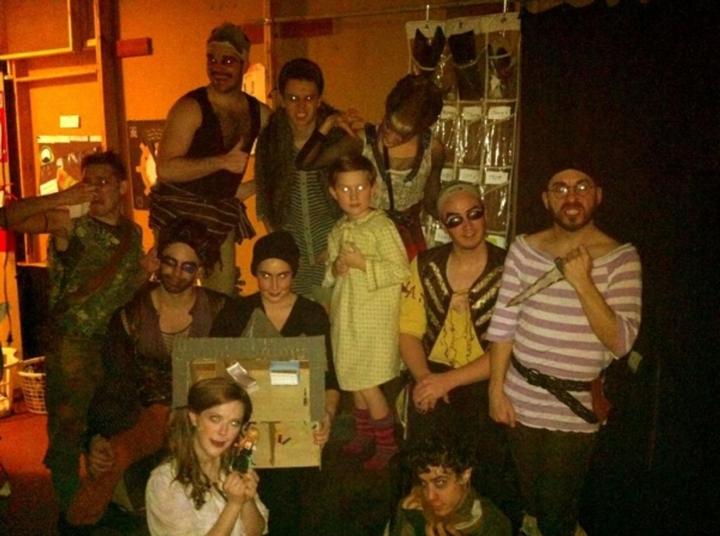 Photo Flash: Saturday Intermission Pics, Jan 5 - Toronto's THE WIZARD OF OZ, Max von Essen's Favorite 2012 #SIPS and More!  Image