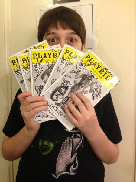 Photo Flash: Saturday Intermission Pics, Jan 6, Part 2 - BEAUTY AND THE BEAST Does LES MIS, FLASHDANCE THE MUSICAL and More!  Image