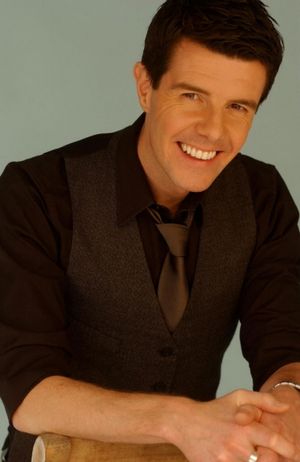 Gavin Lee @ BroadwayWorld Gavin Lee Photo