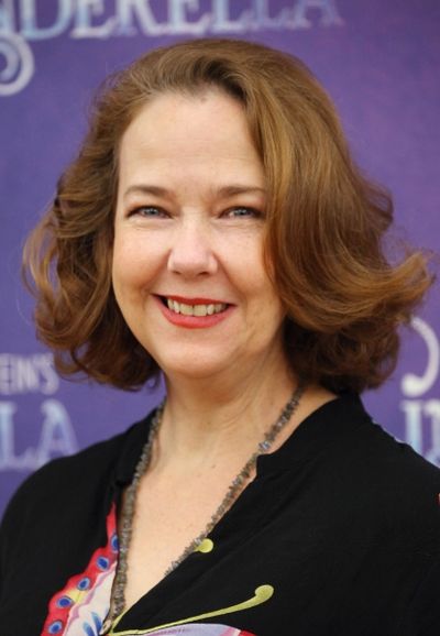 Harriet Harris Photo