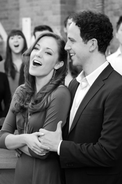 Laura Osnes & Santino Fontana & Ensemble Photo