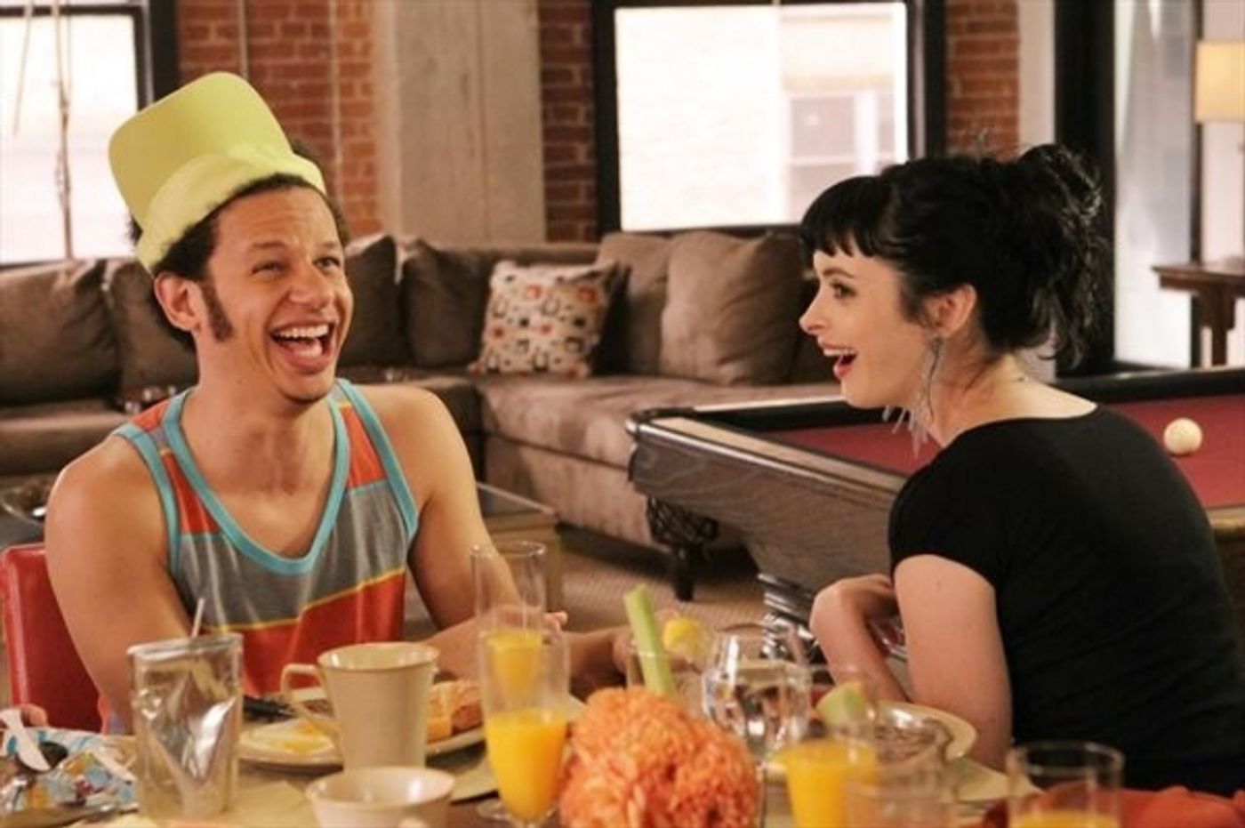 Photo Flash: Tomorrow's DON'T TRUST THE B---- IN APARTMENT 23 Episode  Image