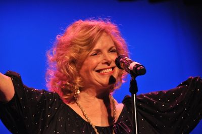 Carole Demas
 Photo
