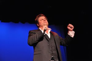 Rob Evan
@ BroadwayWorld Rob Evan
Photo