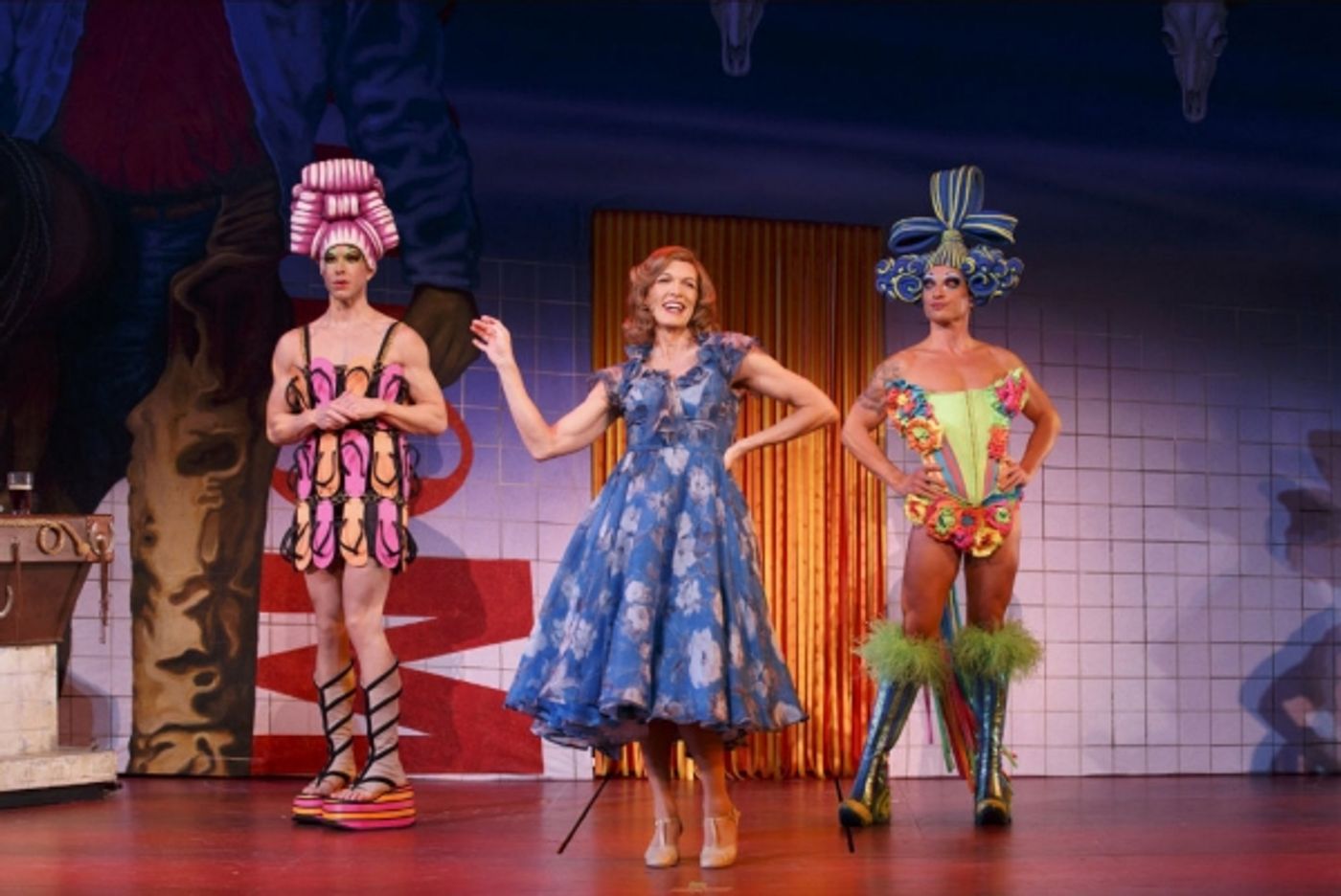 Photo Flash: First Look at Wade McCollum, Scott Willis and More in PRISCILLA QUEEN OF THE DESERT National Tour! Photo Flash: First Look at Wade McCollum, Scott Willis and More in PRISCILLA QUEEN OF THE DESERT National Tour! Image