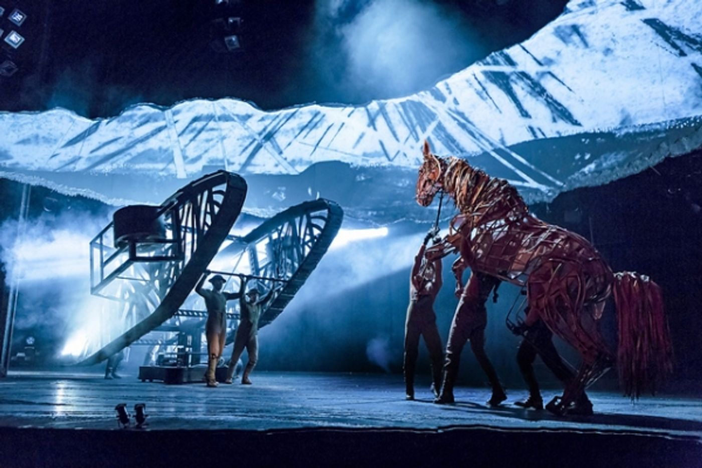 Photo Flash: First Look at Andrew Veenstra, Angela Reed and More in US National Tour of WAR HORSE  Image