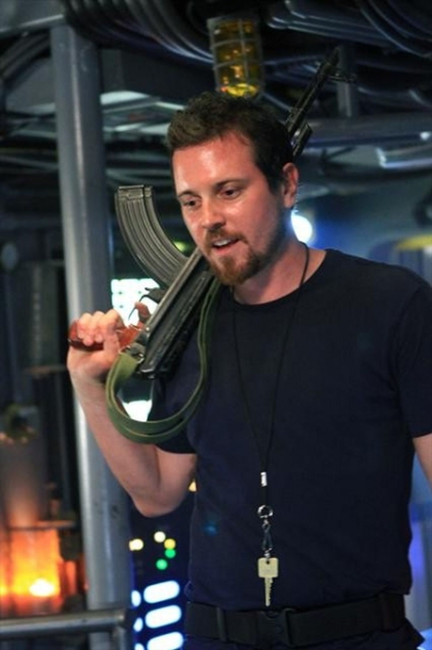 Photo Flash: First Look at LAST RESORT Series Finale; Airs 1/17  Image