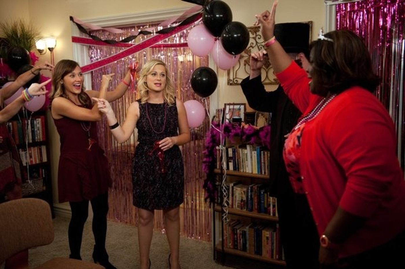 Photo Flash: PARKS AND RECREATION's 'Two Parties,' Feat. Newt Gingrich  Image