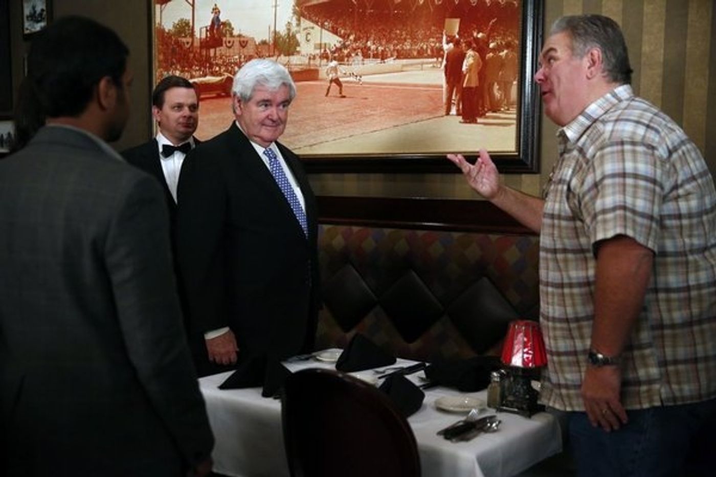 Photo Flash: PARKS AND RECREATION's 'Two Parties,' Feat. Newt Gingrich  Image