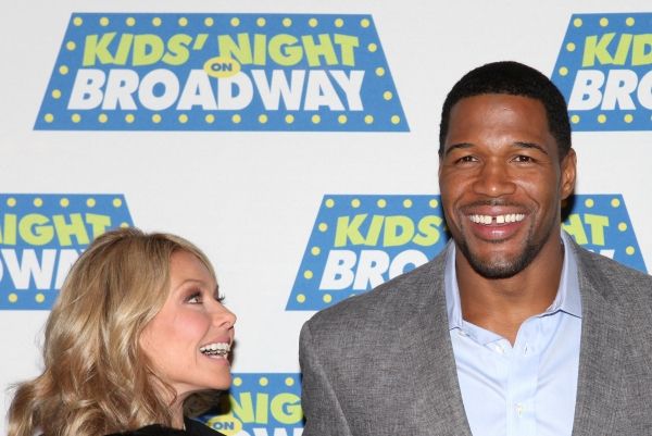 Kelly Ripa & Michael Strahan
 Photo