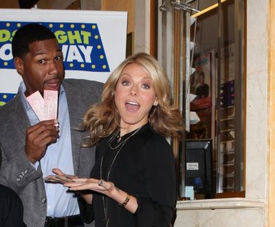 Michael Strahan & Kelly Ripa
 Photo