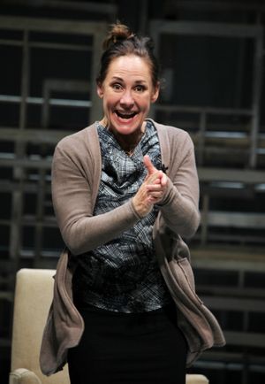 Laurie Metcalf
@ BroadwayWorld Laurie Metcalf
Photo