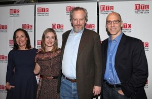 Laurie Metcalf, Zoe Perry, Daniel Stern & John Schiappa
@ BroadwayWorld Laurie Metcalf, Zoe Perry, Daniel Stern & John Schiappa
Photo