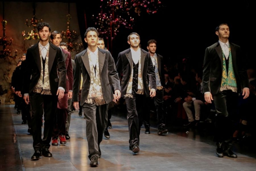 Photo Flash: Dolce&Gabbana Dedicates Men Fall/Winter 2013-14 Collection to 'Devotion' Image