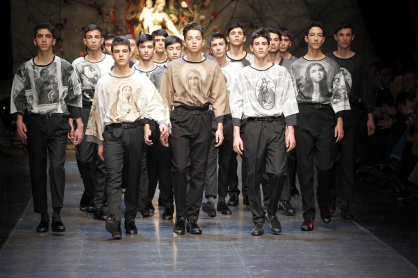 Photo Flash: Dolce&Gabbana Dedicates Men Fall/Winter 2013-14 Collection to 'Devotion'  Image
