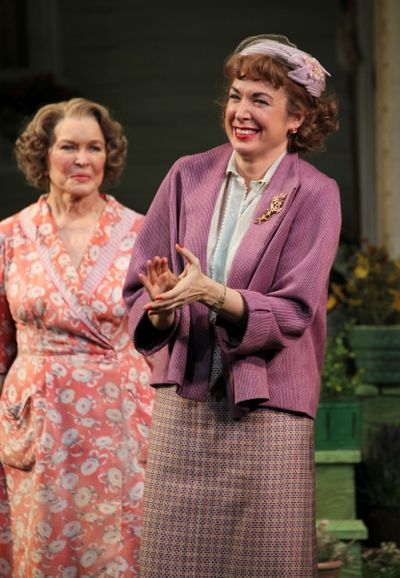 Ellen Burstyn & Elizabeth Marvel Photo
