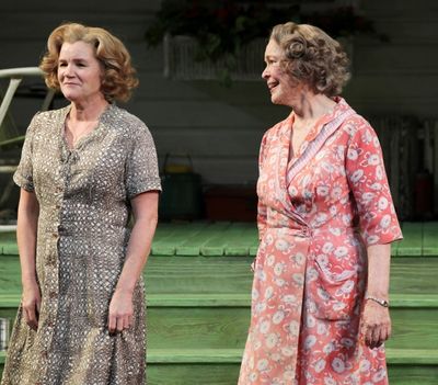 Mare Winningham & Ellen Burstyn Photo