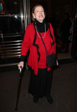 Elizabeth Wilson Photo
