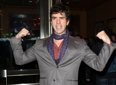 Hamish Linklater
 Photo