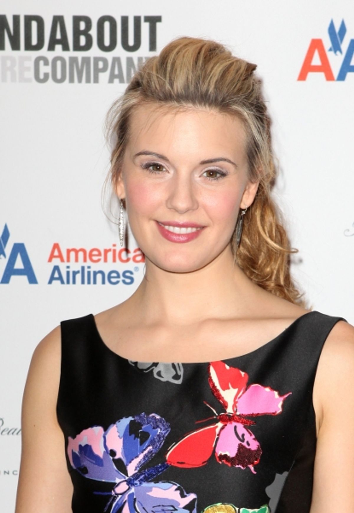 Maggie Grace
 at 