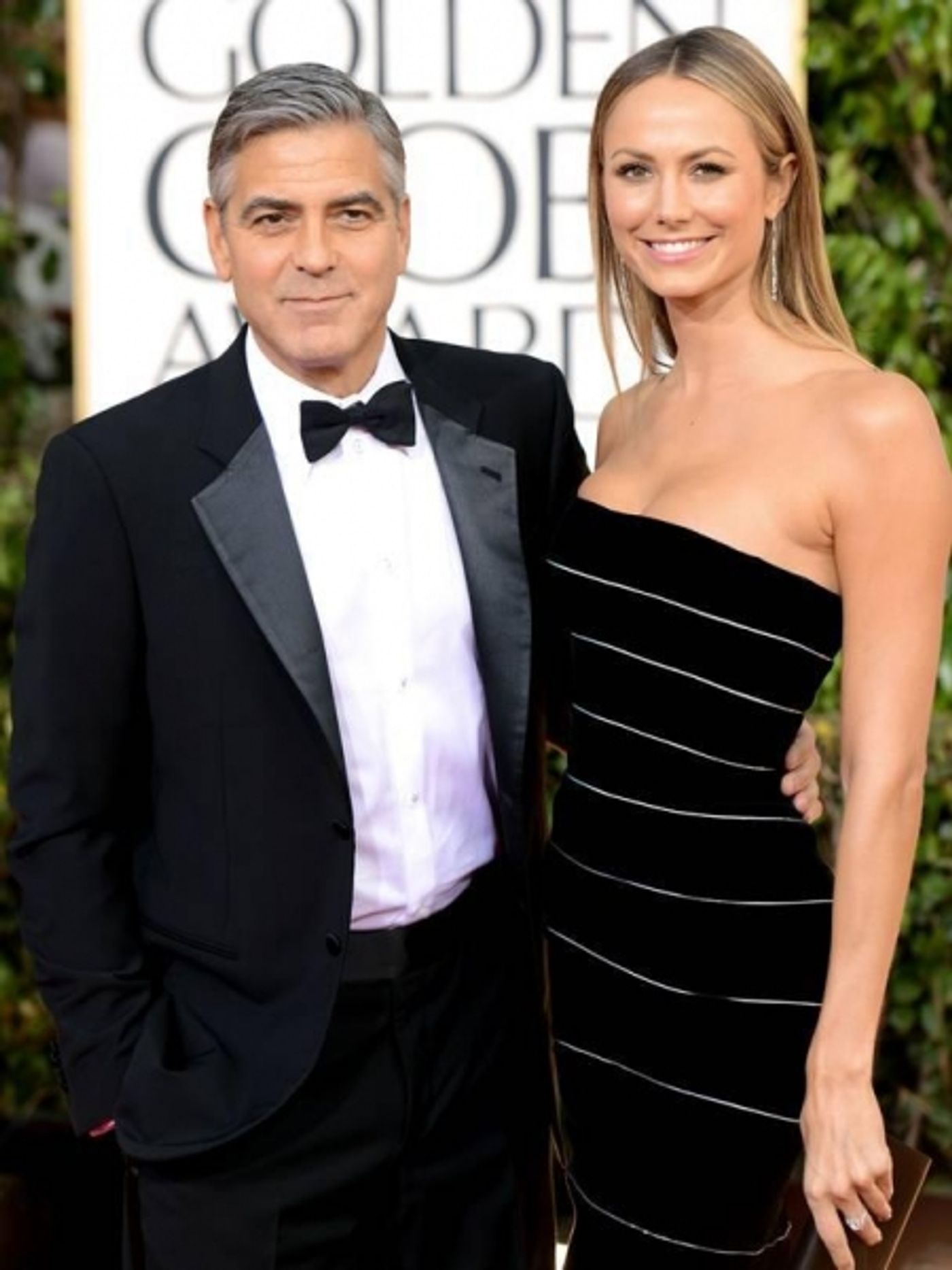 Photo Coverage: More Stars at the Golden Globe Red Carpet  Image