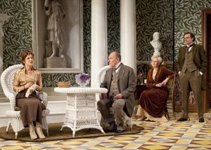 harlotte Parry as Eliza Doolittle, Paxton Whitehead as Colonel Pickering, Kandis Chap Photo